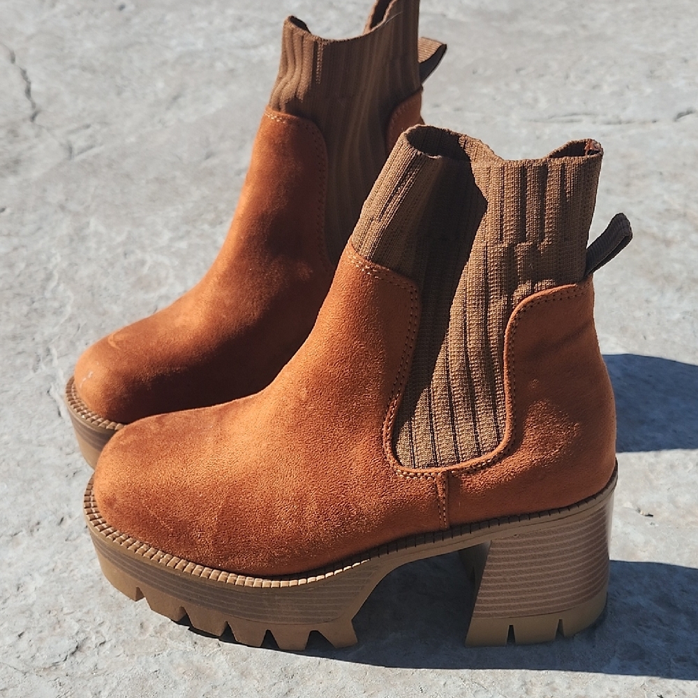 Brown copper orange Suede platfrom Ankle Boots